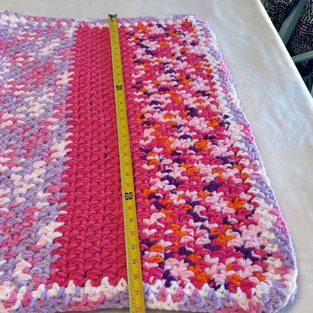 N/A vibrant crochet